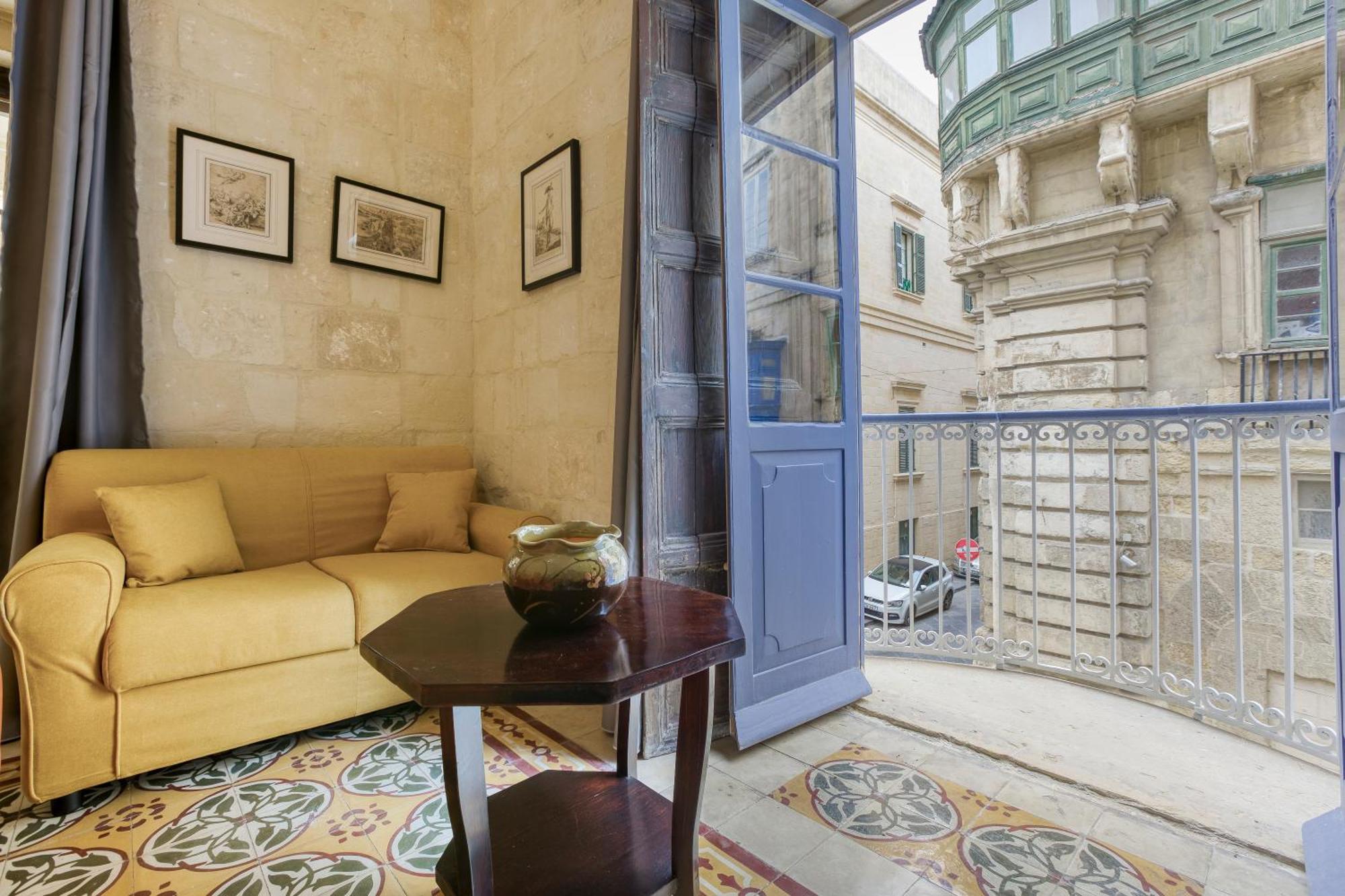 Vlt214 - Charming Townhouse * Valletta