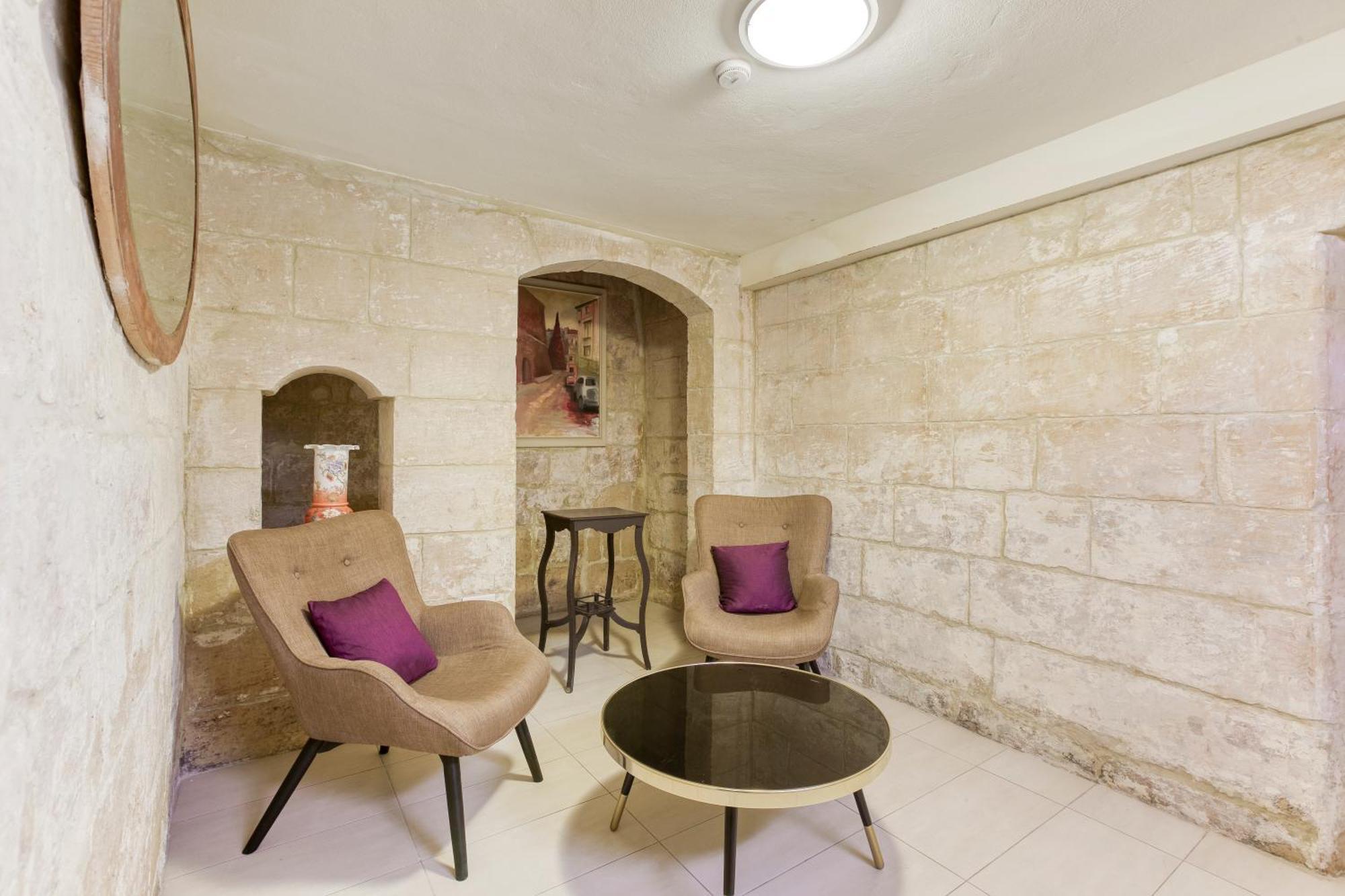 Apartment Vlt214 - Charming Townhouse